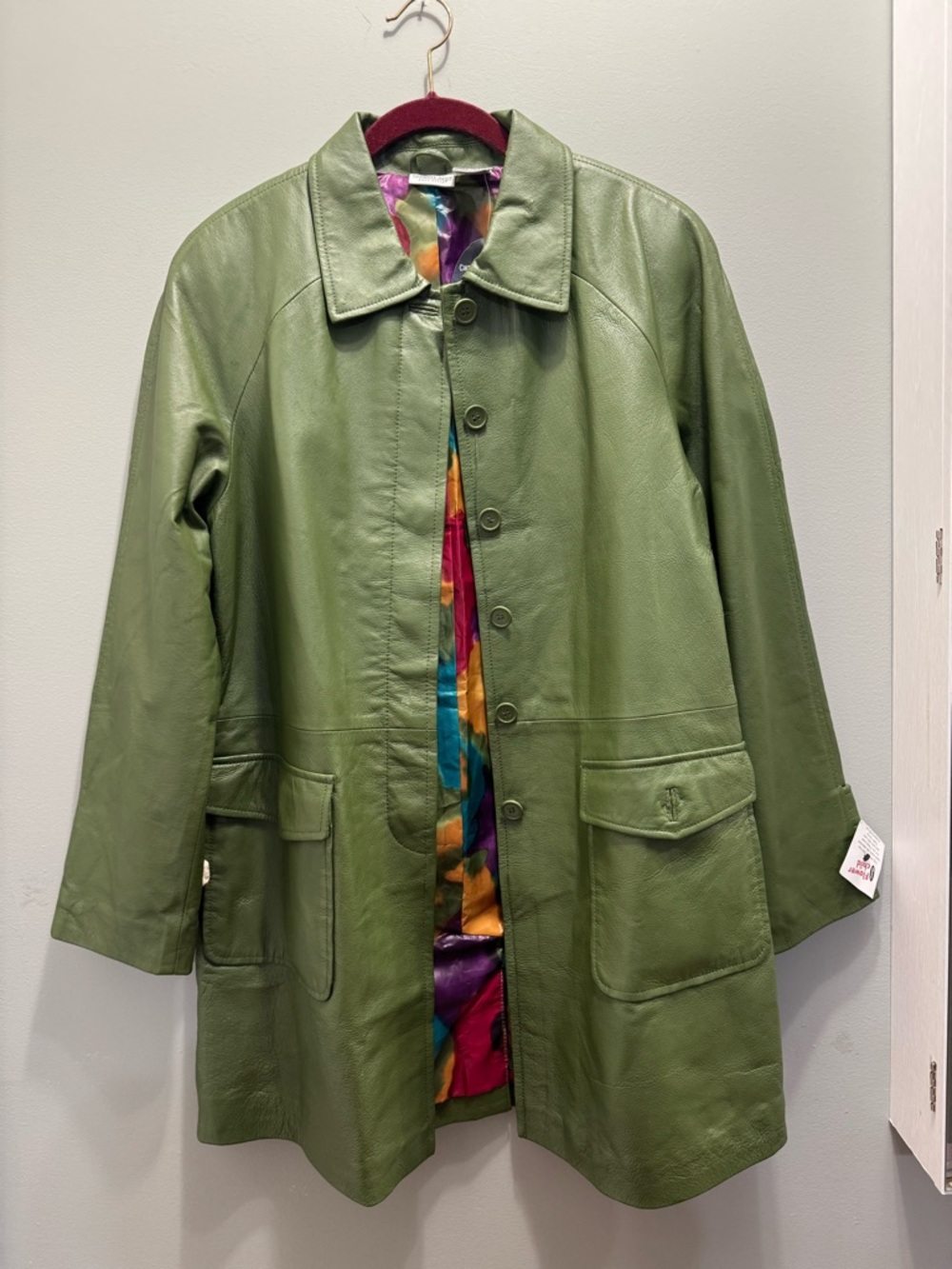 Newport News Light Green Leather Jacket with Colorful Lining Size SM